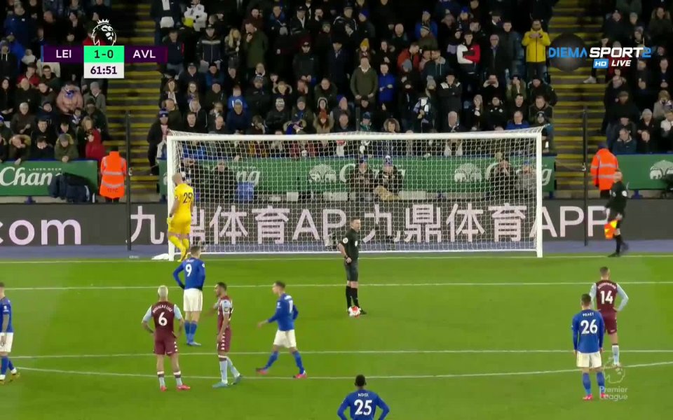 Лестър - Астън Вила 4:0 /репортаж/