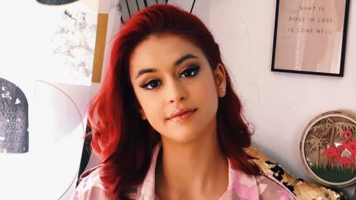  Симона Милушева 