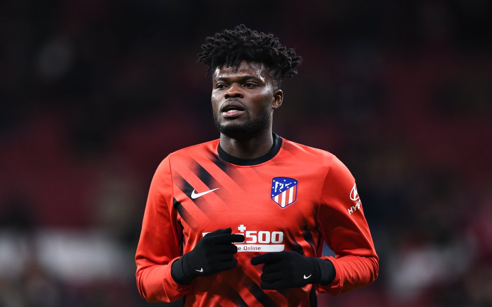 Отборът на Арсенал не се е отказал от идеята да