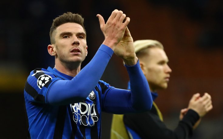 Играч на Аталанта: Виждам как всеки ден страхът във всички расте