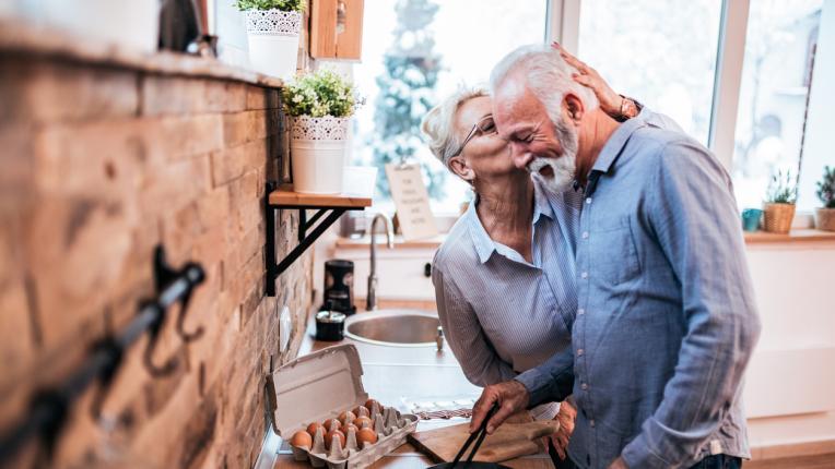  6 неща, които дамите на 40 биха желали от мъжете до себе си, само че в никакъв случай няма да им кажат 