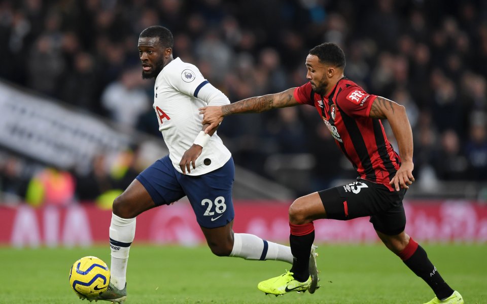 Трансферната политика през лятото на Барселона продължава да се планира