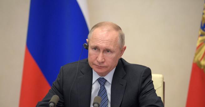 Свят DW Как Путин вижда Втората световна война Американско списание