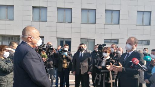  <p>Борисов:&nbsp;Благодаря на Ердоган, че успяхме да пуснем тировете да вървят&nbsp;</p> 