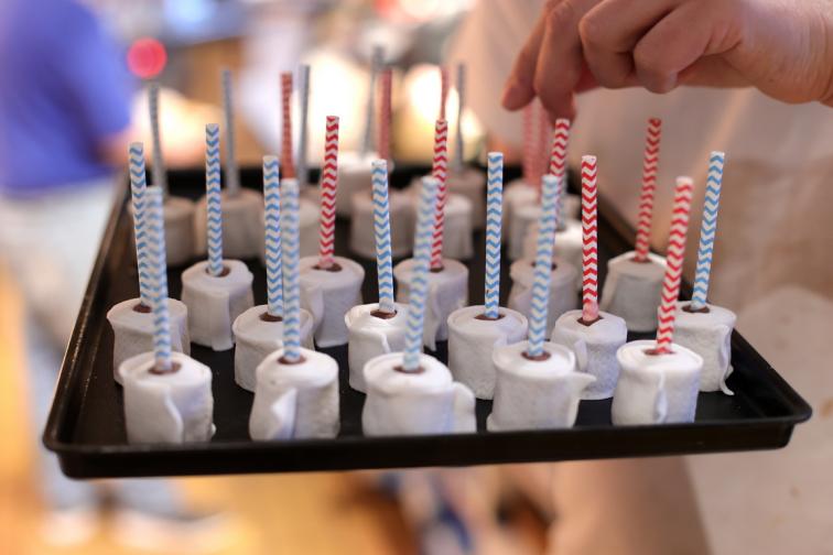 торта кейк коронавирус ковид германия сладкар пекарна