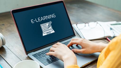  Онлайн образование 