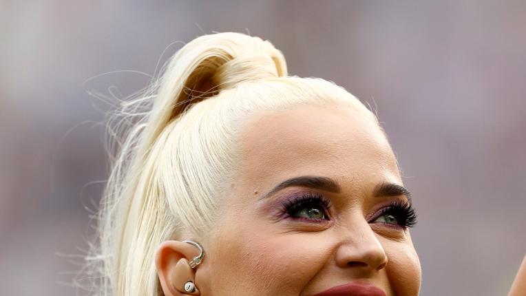  По-красива от всеки път: бременната Кейти Пери за сп. People 