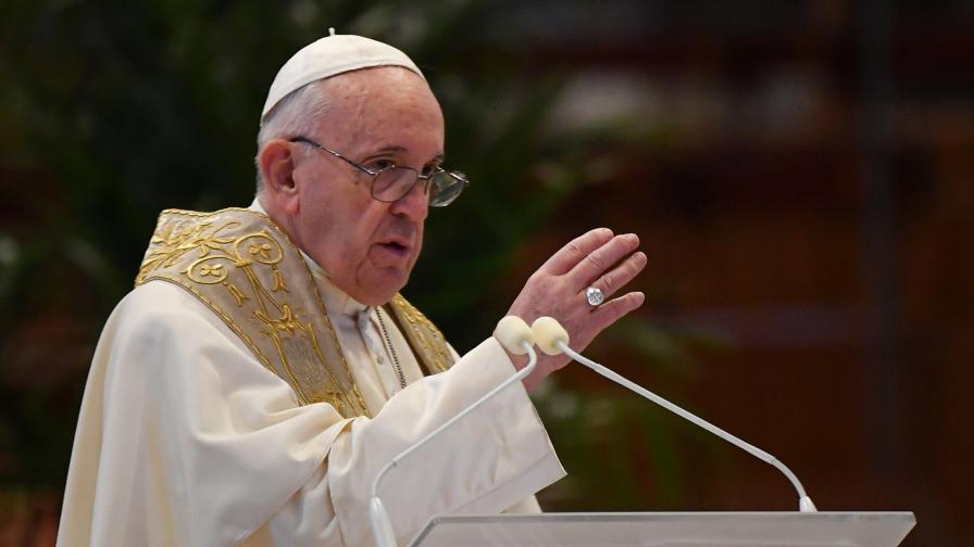 Папа Франциск: Ваксината срещу коронавируса да е достъпна за всички