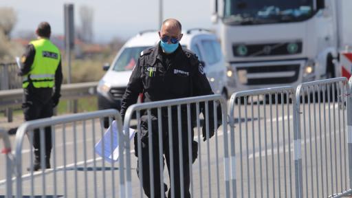  <p>София под обсада, към 6000 коли са върнати</p> 