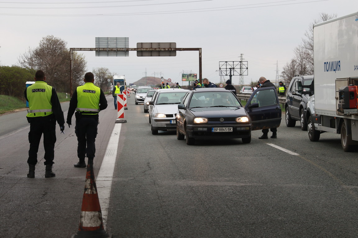 <p>Автомагистрала &quot;Хемус&quot; в посока София</p>