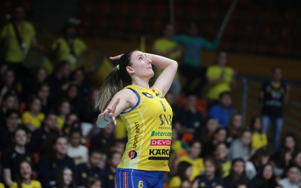 Волейболистката на Марица Пловдив - Емилия Димитрова даде интервю пред