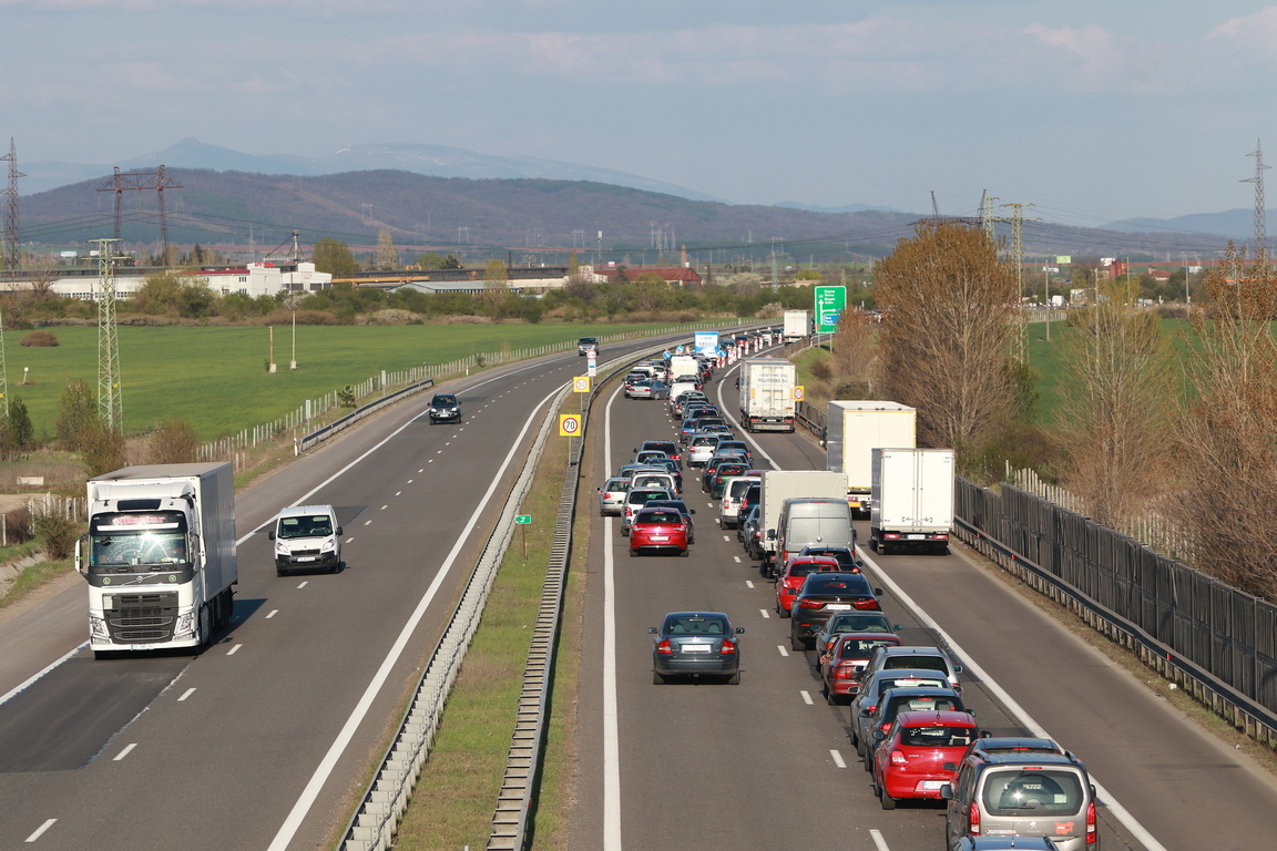 <p>Автомагистрала Хемус, КПП</p>