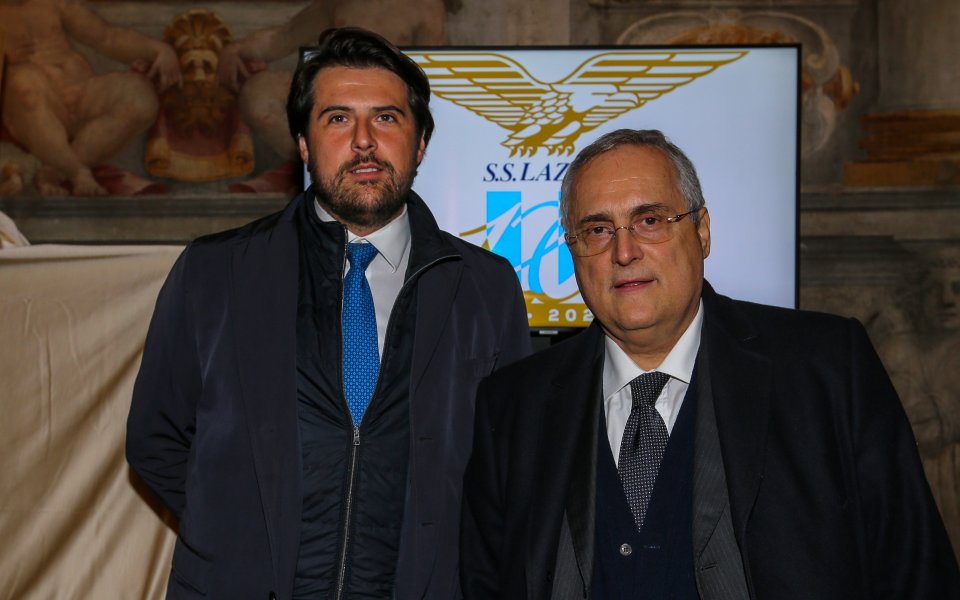 Спортният министър на Италия Винченцо Спадафора сподели, че правителството ще