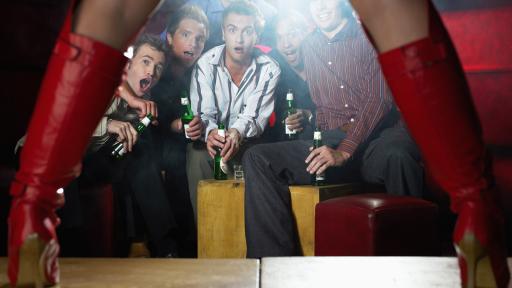  <p>По време на пандемия: Стриптийз клуб с истинска идея</p> 