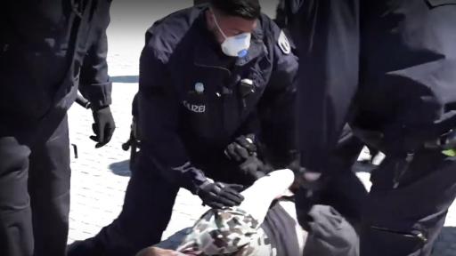  Коронавирус, десетки задържани в Германия, митинги 