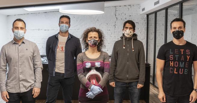 Вдъхновени истории Български принос в нови маски срещу COVID 19 Нова