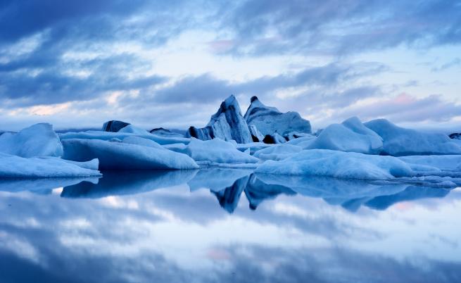 Тревожно: Арктика може да остане без лед  до 2035 г.