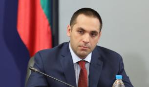 <p>Да се върне българското меню и българските храни в ресторантите</p>