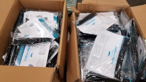  Иззеха близо 500 хиляди контрабандни маски, шлемове и ръкавици 