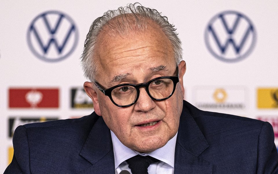 Президентът на Германския футболен съюз Фриц Келер призова за въвеждане
