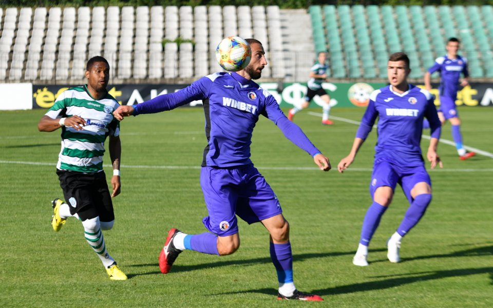 Черно море и Етър предложиха голов спектакъл на срещата между