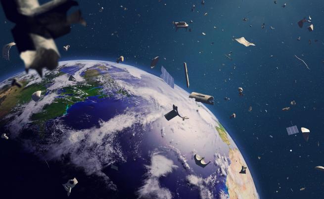 Япония разработва нов метод за унищожаване на космическите отпадъци