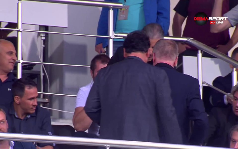 Новият носител на акциите на Левски Наско Сираков, както и