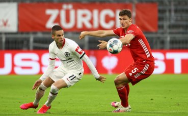 Байерн Мюнхен и Айнтрахт Франкфурт играят при 0 0 в полуфинален