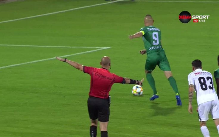 Берое поведе на Славия с гол номер 232 на Мартин Камбуров!