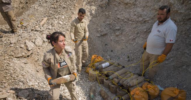 България В огъня ИДИЛ скри мини в къщите ни в