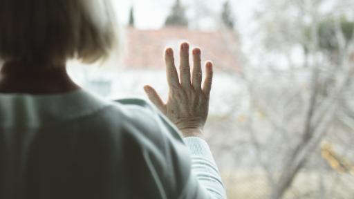  Медицинска сестра, сериен палач на пациенти, беше задържана в Италия 