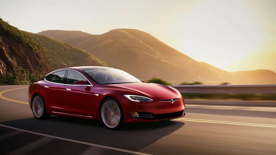 Колко излиза поддръжката на Tesla Model S на 400 000 км