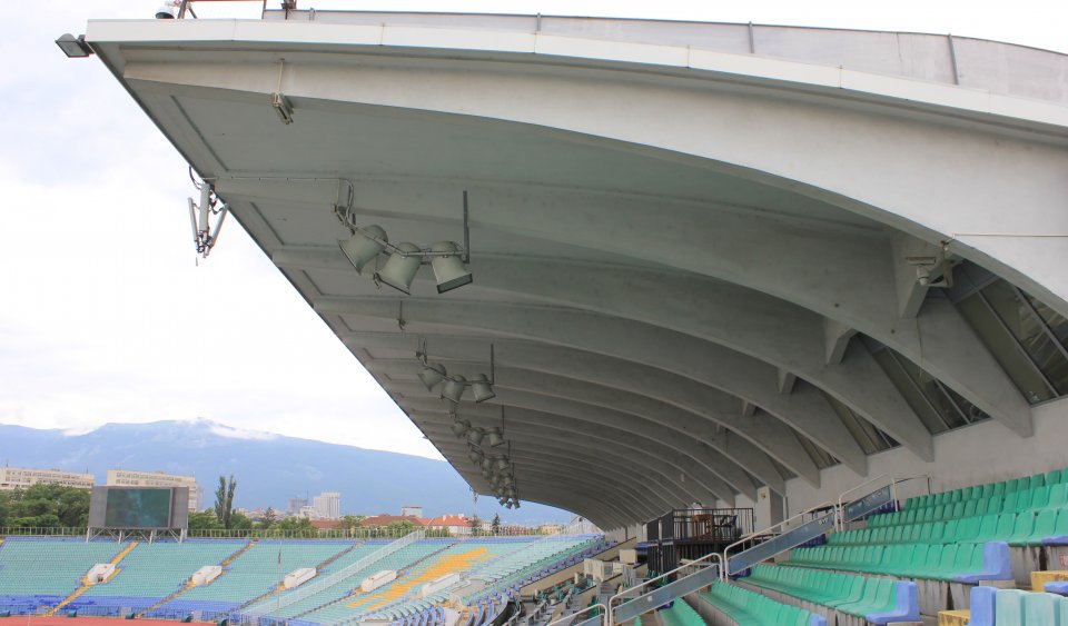 Националният стадион е готов за експлоатация1