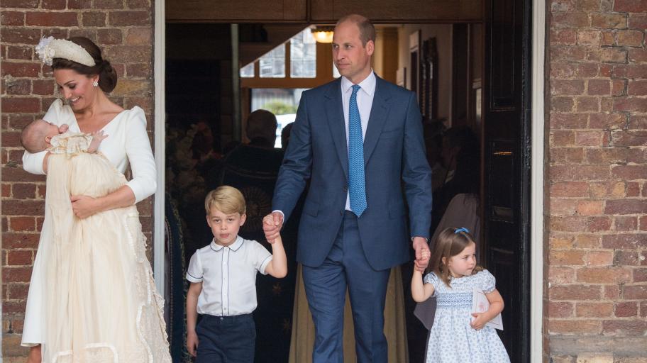 Колко са пораснали! Децата на Кейт и принц Уилям разтопиха сърцата ни в ново видео