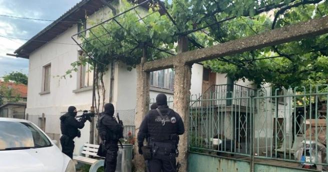 България Българска група уличена за кражби в Италия Девет души
