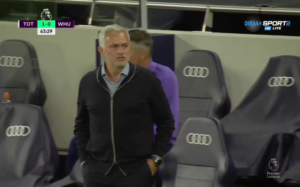 .native-ad-suggested-news { position: relative; margin-bottom: 40px; width: calc(100% + 30px);