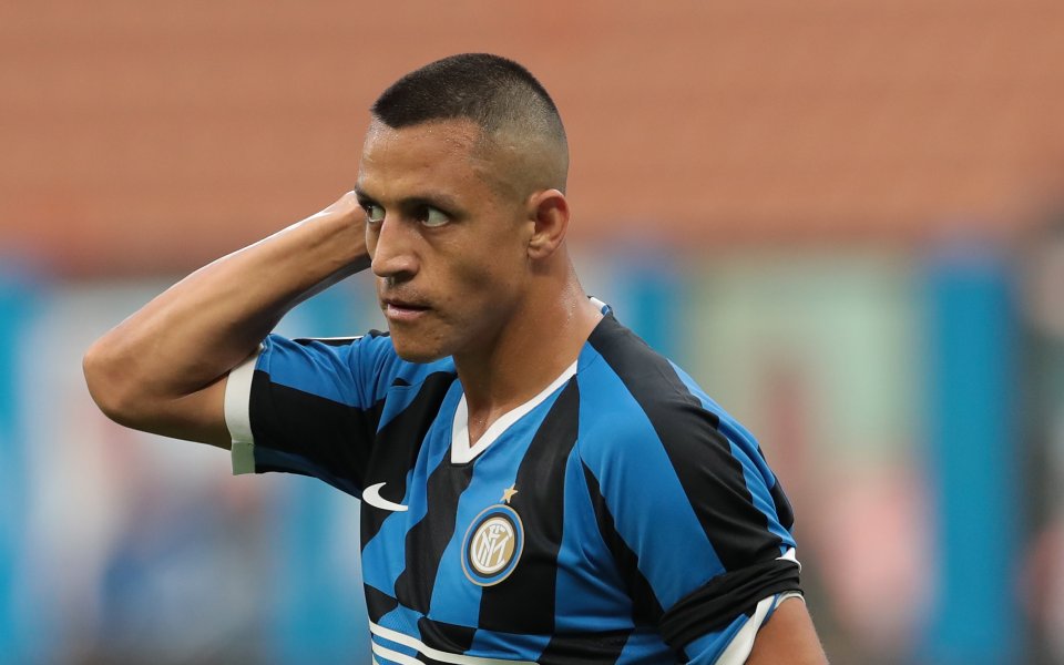 Отборът на Манчестър Юнайтед обяви, че преотстъпените в Интер и