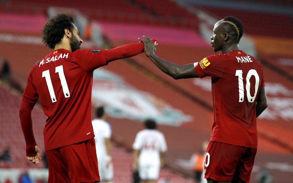 Отборът на Ливърпул победи по категоричен начин с 4:0 гостуващия