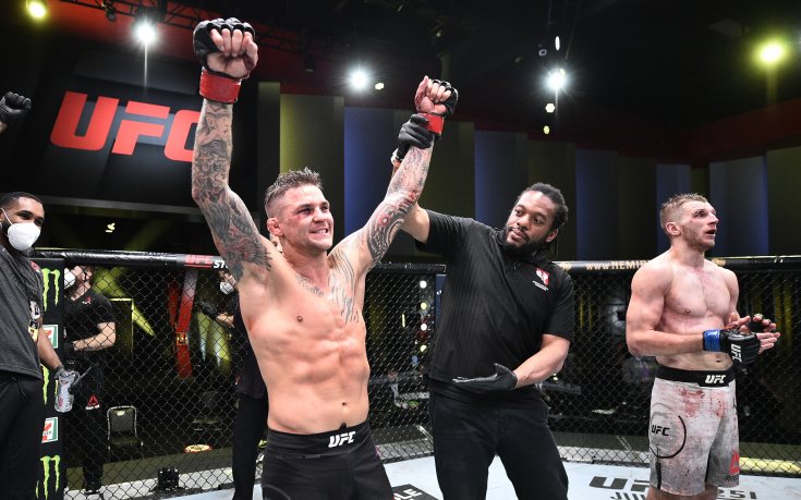 Дъстин Порие подчини Дан Хукър