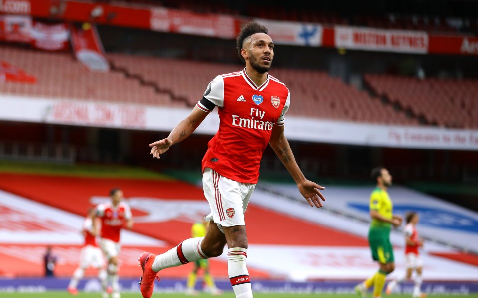 Отборът на Арсенал разби с 4:0 последния в класирането Норич.