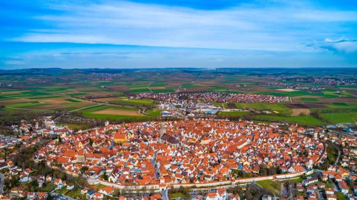  Този град е построен от 72 000 тона диаманти 