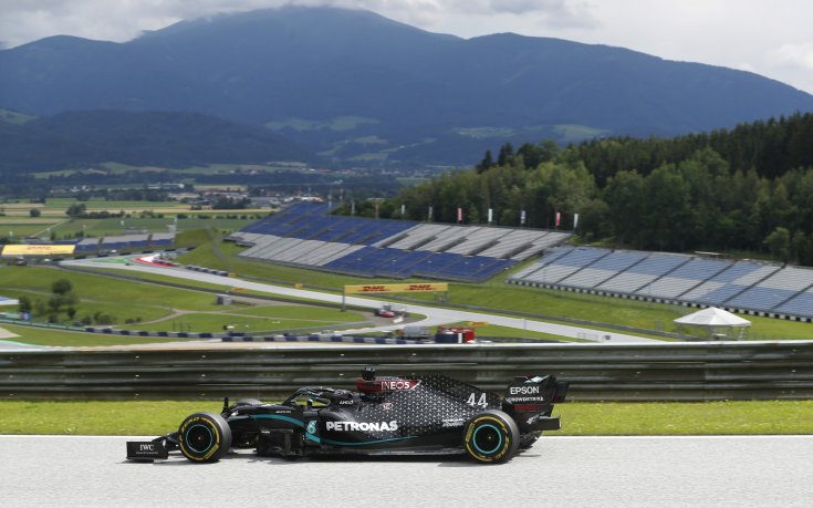 Хамилтън и Ботас над всички във втората тренировка в Австрия