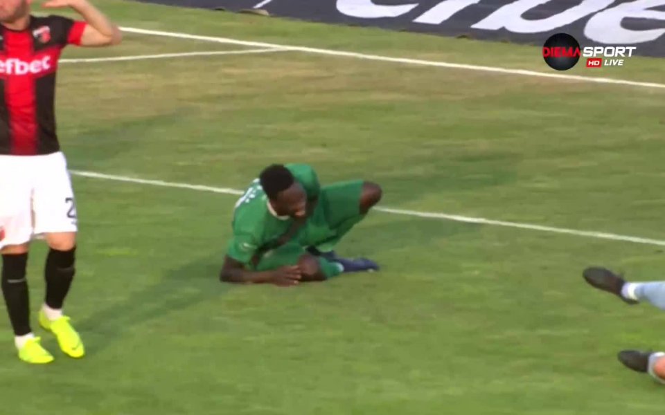 Имаше ли втора дузпа за Берое срещу Локо Пд? .native-ad-suggested-news