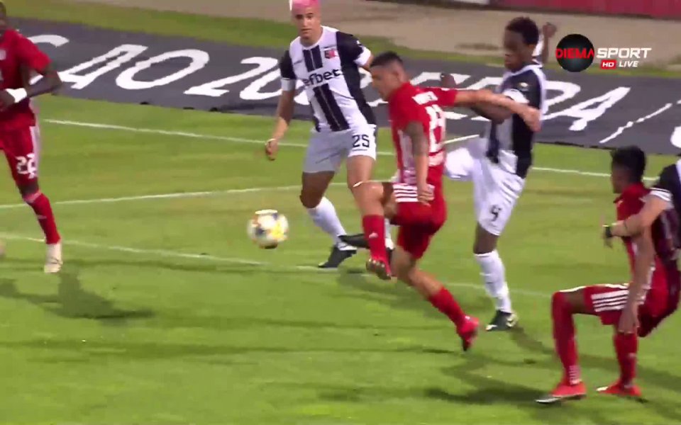 ЦСКА успя да изравни на Локомотив Пловдив на &bdquo;лаута&rdquo; с