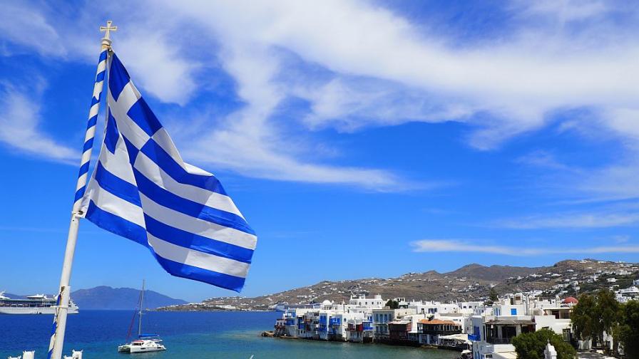  Всички пътуващи към Гърция би трябвало да попълнят електронни формуляри 