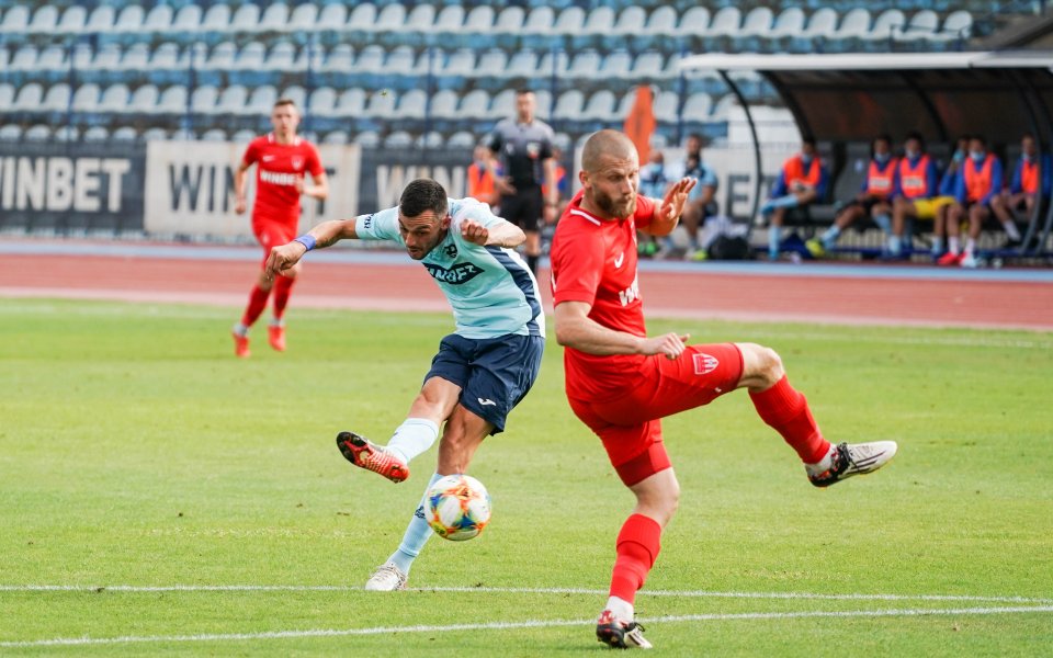 Дунав Русе постигна победа с 1:0 Царско в последен двубой