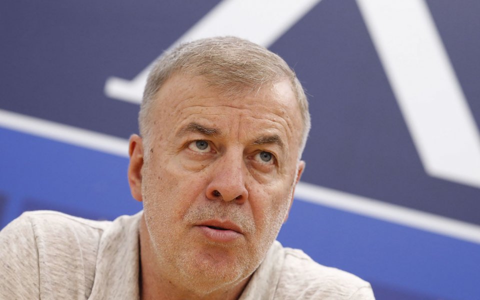 Един от лидерите на Сектор Б и популярен фен на