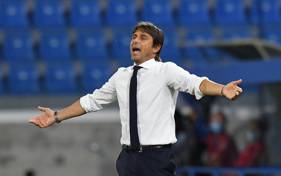 Треньорът на Интер Антонио Конте нападна медиите в Италия, че