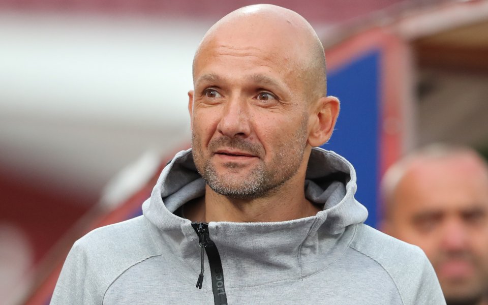 Старши треньорът на Септември Милен Радуканов беше разочарован след загубата