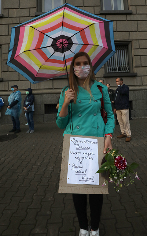 <p>Десети ден на протести срещу властта</p>